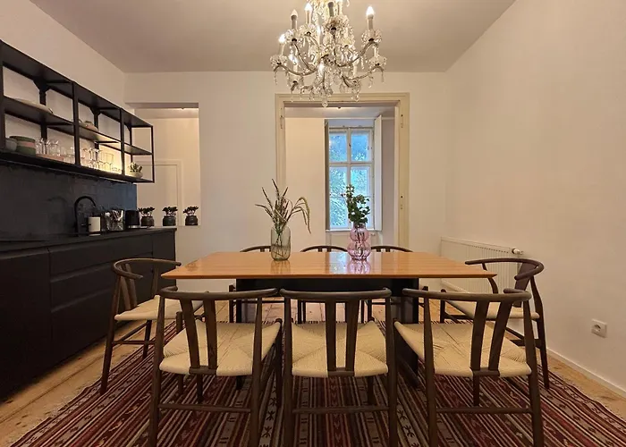 Elegantes Bei Der Wiener Stadthallo Apartment Vienna