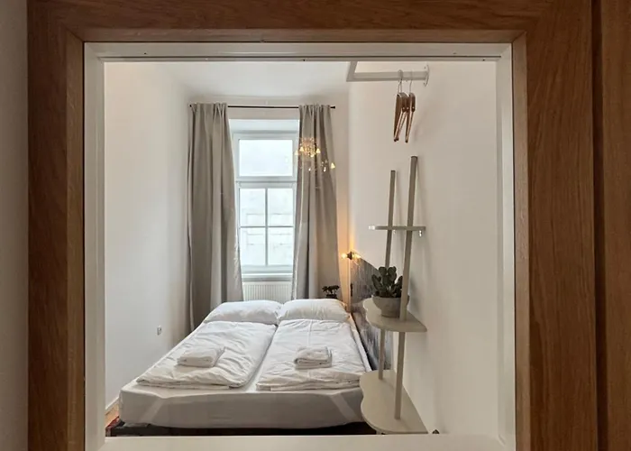 Apartment Elegantes Bei Der Wiener Stadthallo Vienna